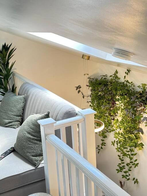 Cosy Stylish Studio Apartment Trowbridge Exteriér fotografie