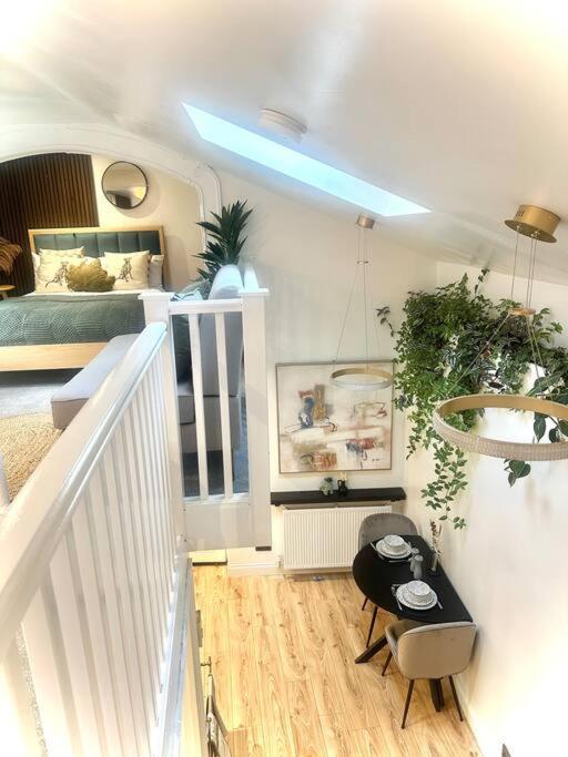 Cosy Stylish Studio Apartment Trowbridge Exteriér fotografie