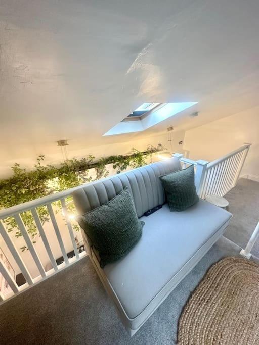 Cosy Stylish Studio Apartment Trowbridge Exteriér fotografie